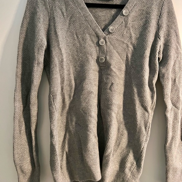 Denver Hayes Sweaters - Denver Hayes Gray Waffle Crew Sweater